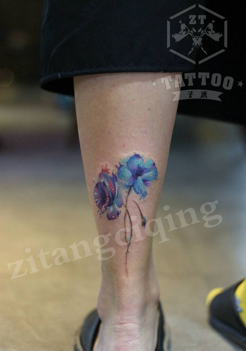 小花纹身图片_成品腿部清新植物纹身图案