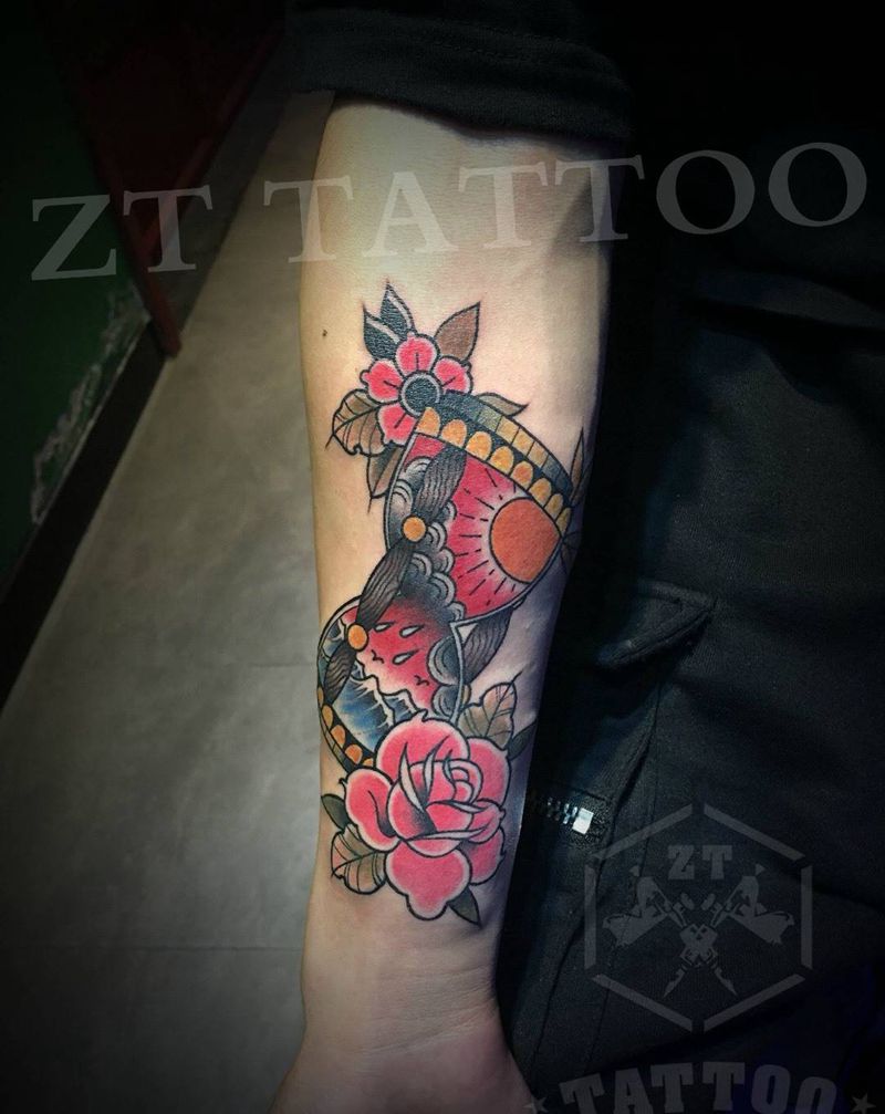 设计沙漏纹身图片_成品手臂欧美植物静物宗教原创纹身图案