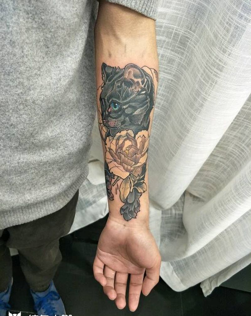 这是一个遮盖！纹身图片_手臂欧美动物成品纹身图案