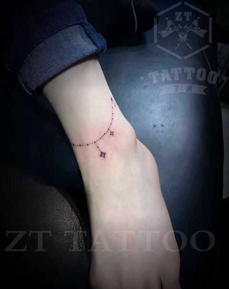 清新脚链纹身图片_成品脚部清新几何字符纹身图案