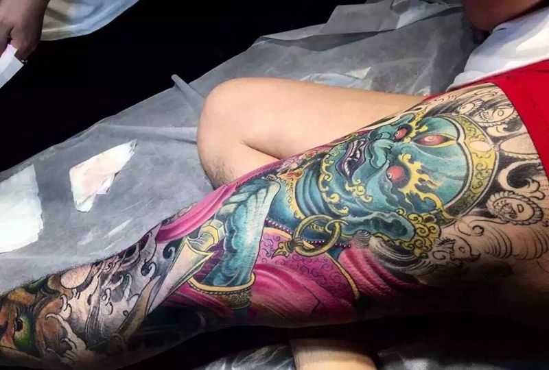 整腿纹身图片_成品腿部传统人物鬼神纹身图案