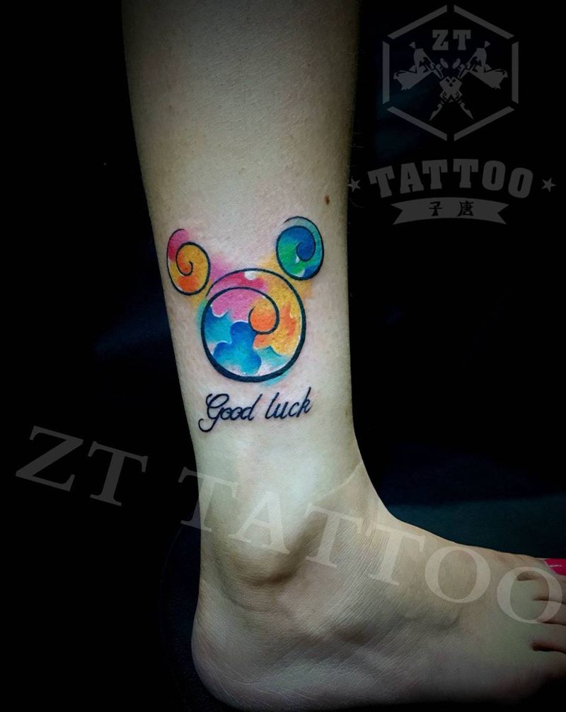 卡通水彩米奇纹身图片_成品腿部清新几何卡通水彩泼墨脚踝脚腕纹身图案
