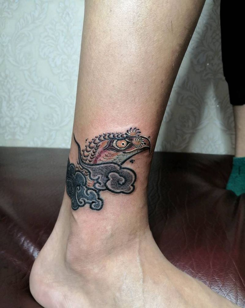 遮盖 阿鹰纹身图片_脚部老传统纹身图案