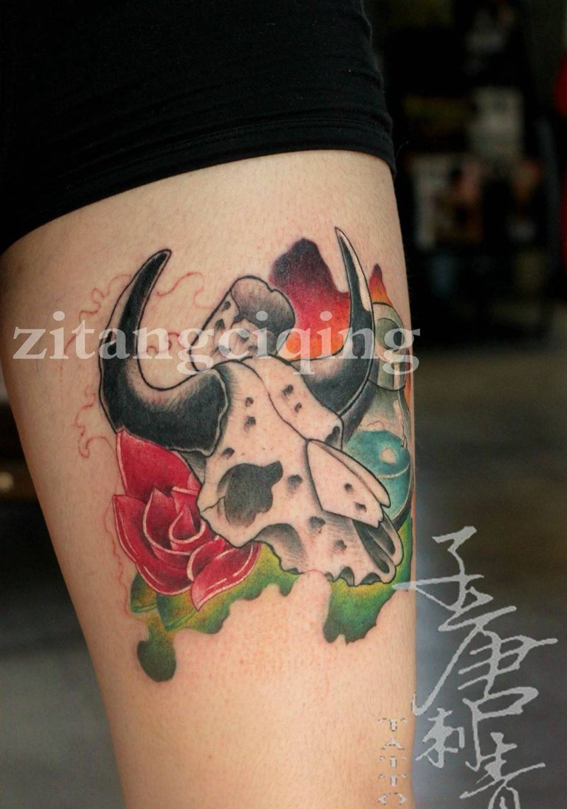 设计牛角纹身图片_成品腿部欧美动物植物静物原创鬼神纹身图案