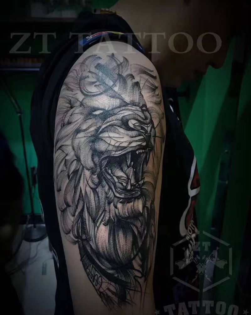 速写风大狮子纹身图片_成品手臂欧美动物纹身图案