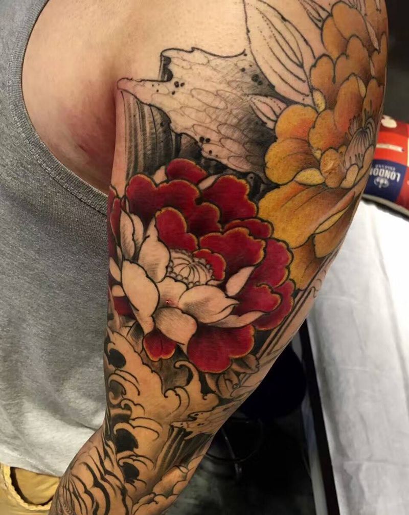 牡丹，虎纹身图片_成品手臂传统动物植物静物纹身图案