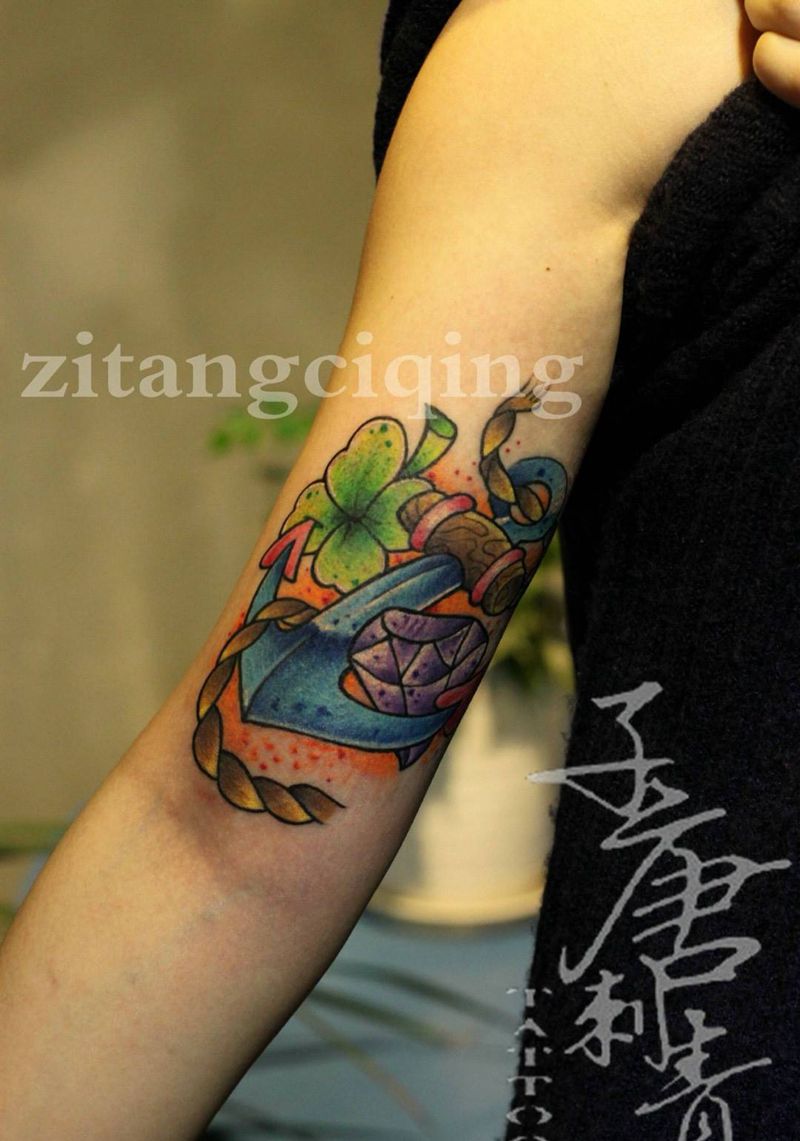 女生适合的船锚纹身图片_成品手臂欧美清新植物静物纹身图案