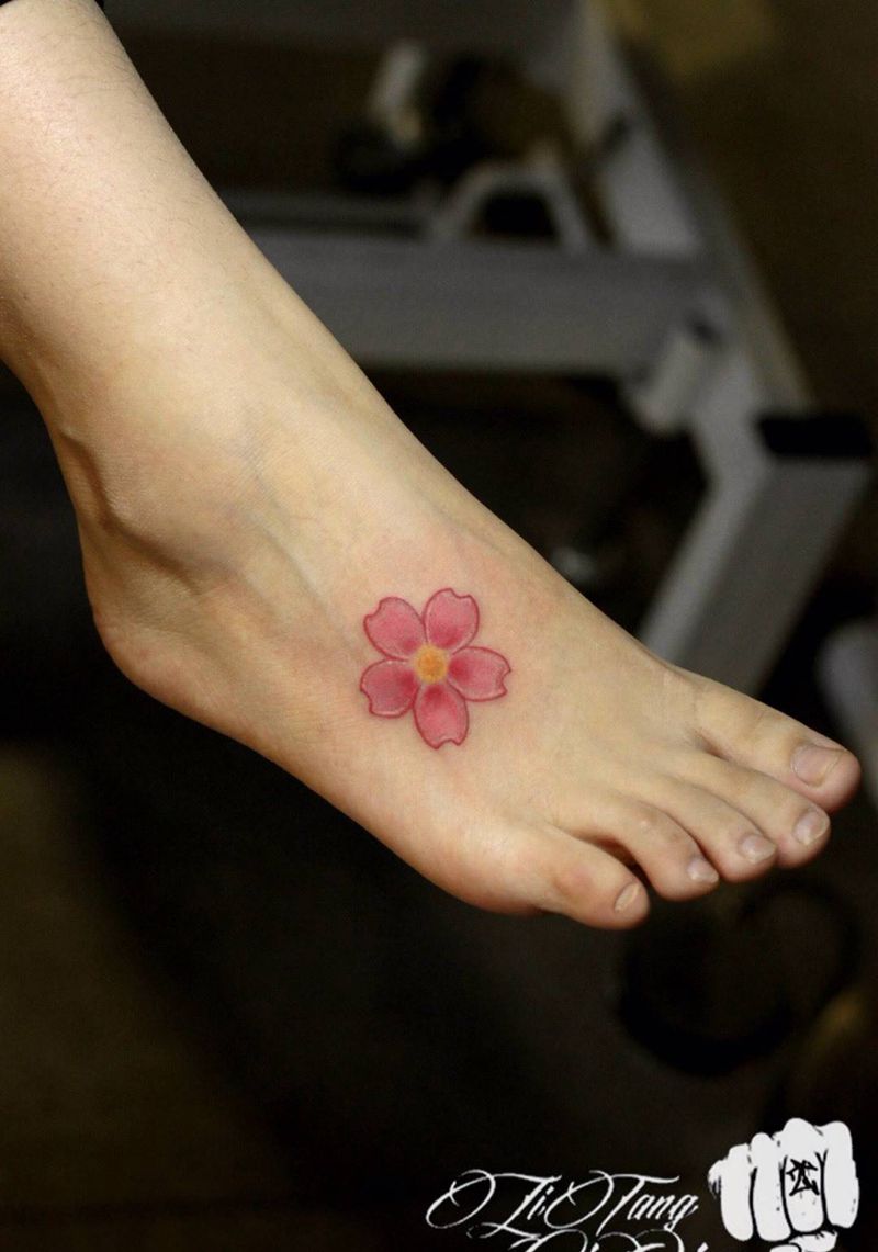 哥斯拉baby同款纹身图片_成品脚部欧美清新写实植物静物原创纹身图案