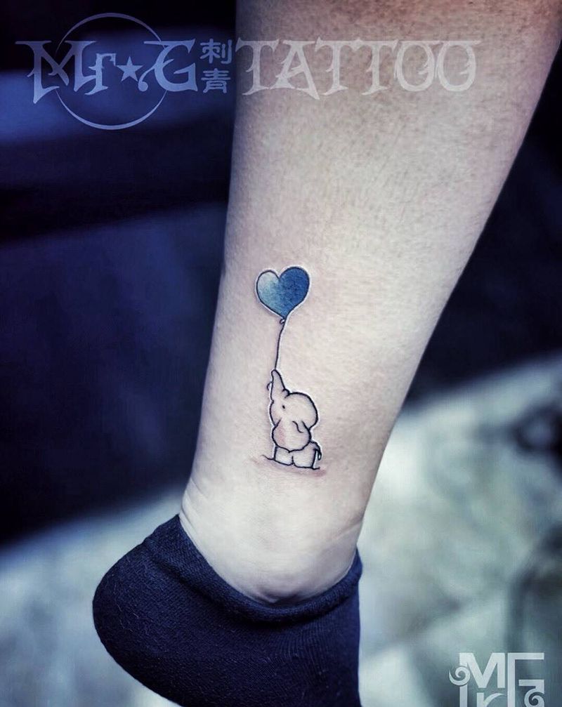 小象纹身图片_脚部清新动物成品纹身图案