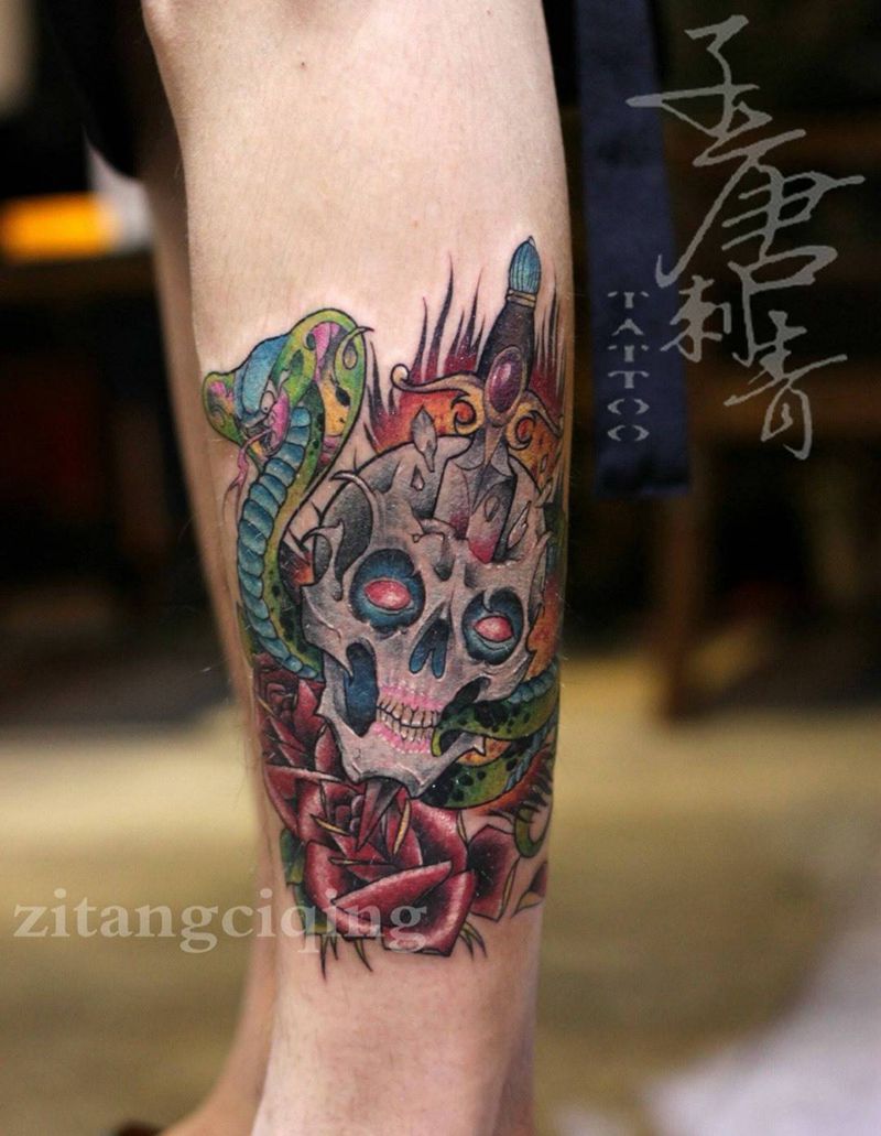 骷髅自杀？纹身图片_成品欧美腿部动物植物静物人物鬼神纹身图案