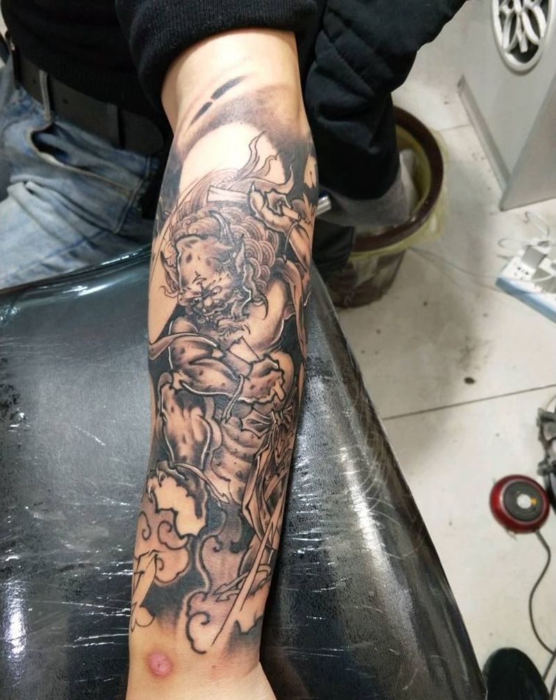雷神纹身图片_手臂纹身图案