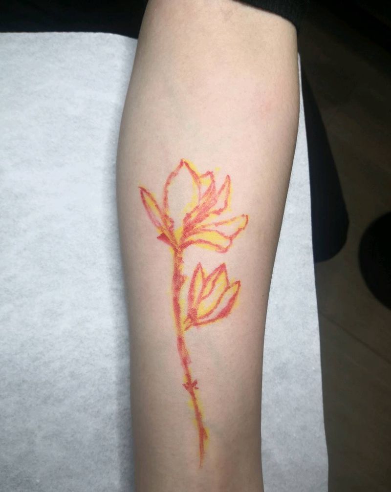 玉兰花纹身图片_手臂小清新纹身图案