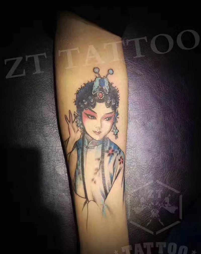 青衣纹身图片_成品手臂传统人物纹身图案