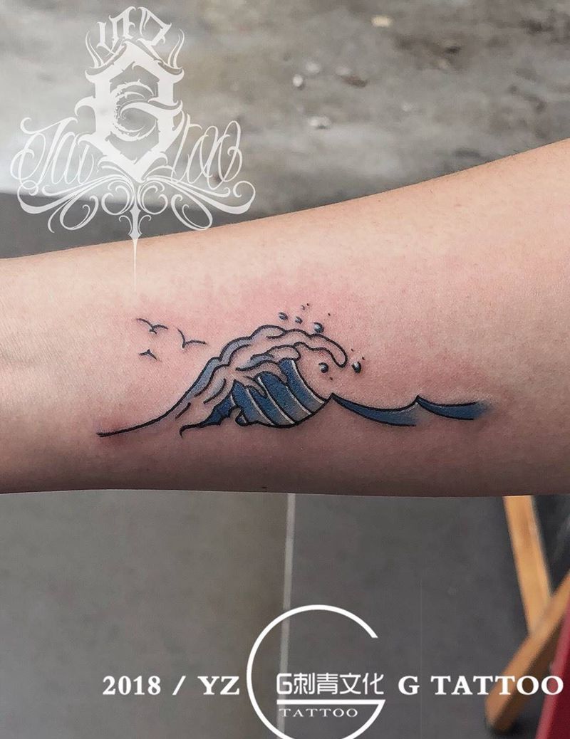 浪纹身图片