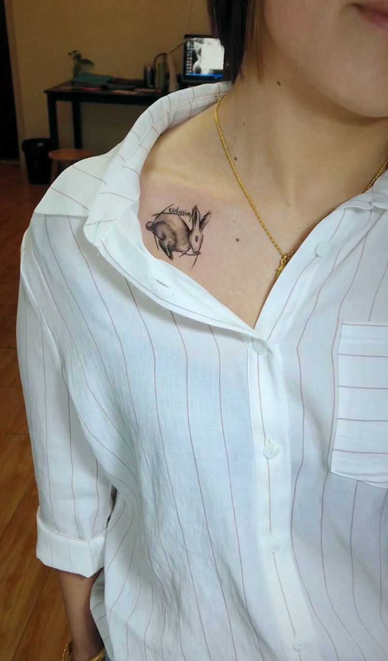 兔子与胡萝卜的搭配纹身图片