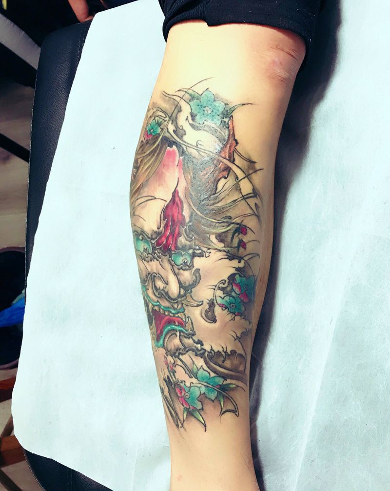 般若纹身图片_腿部新传统纹身图案