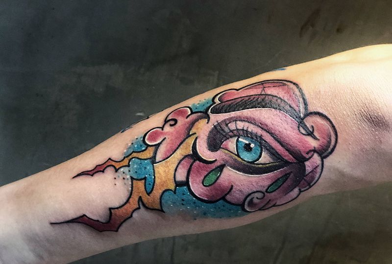 眼睛纹身图片_手臂Old School纹身图案