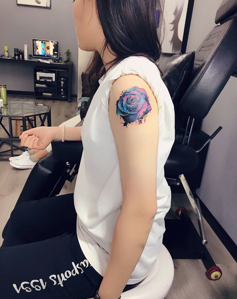 遮盖纹身图片_手臂水彩纹身图案