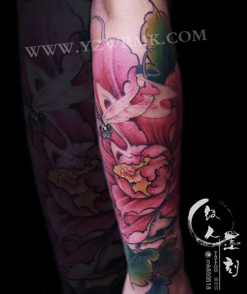 牡丹纹身图片_手臂纹身图案
