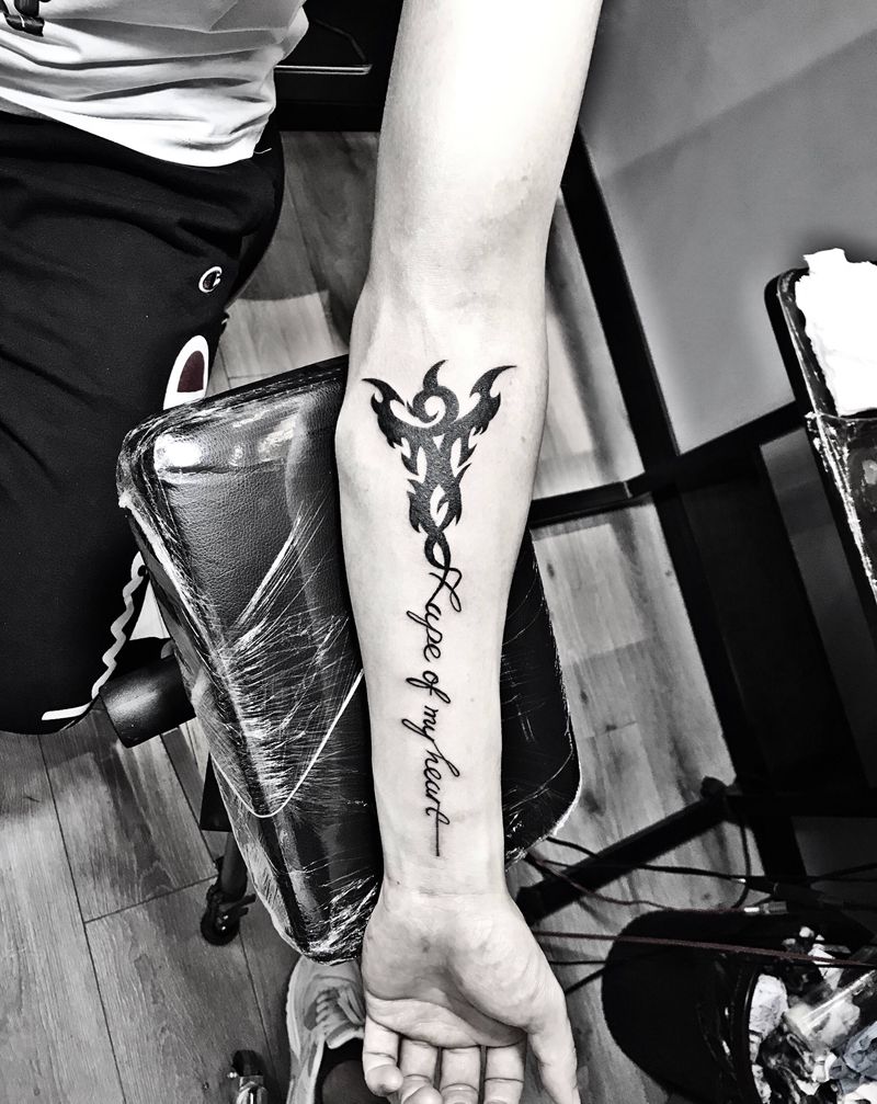 小臂图腾纹身图片_手臂图腾纹身图案