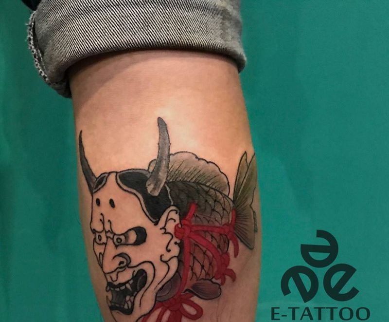 鱼身般若脸纹身图片