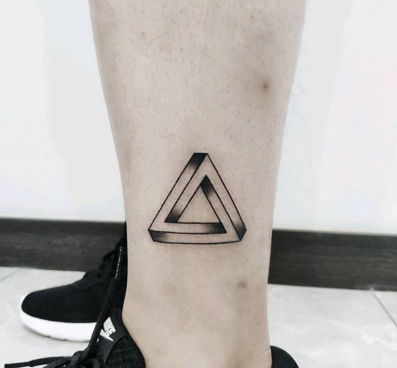 △纹身图片_腿部几何纹身图案