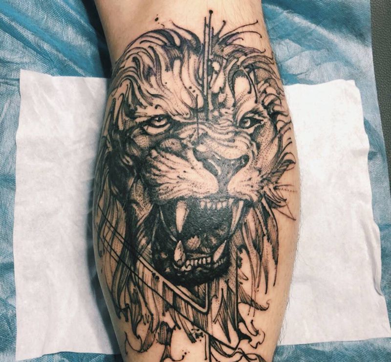 咆哮纹身图片_脚部几何大西几纹身图案