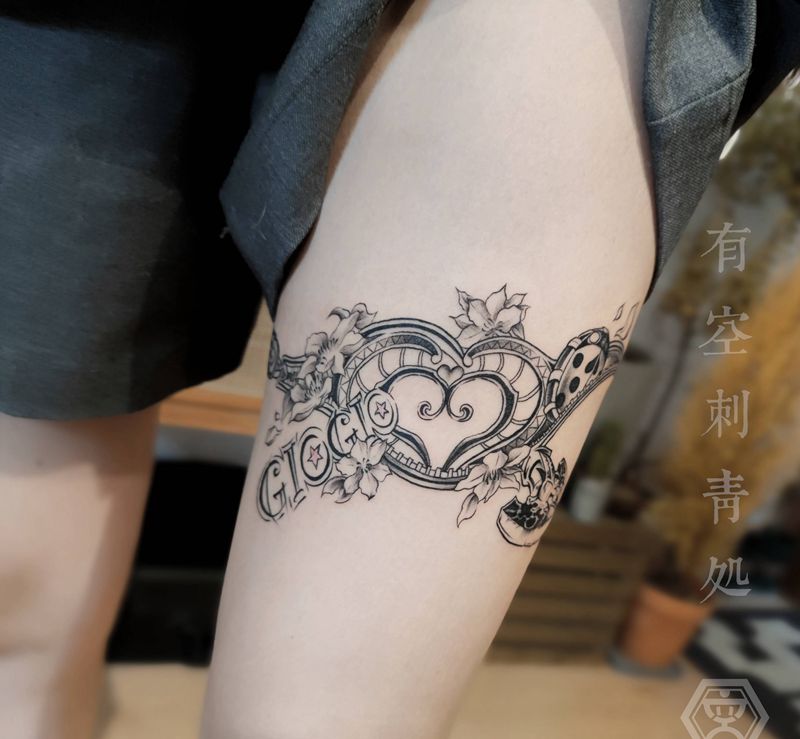 Jo家人纹身图片_腿部New School纹身图案