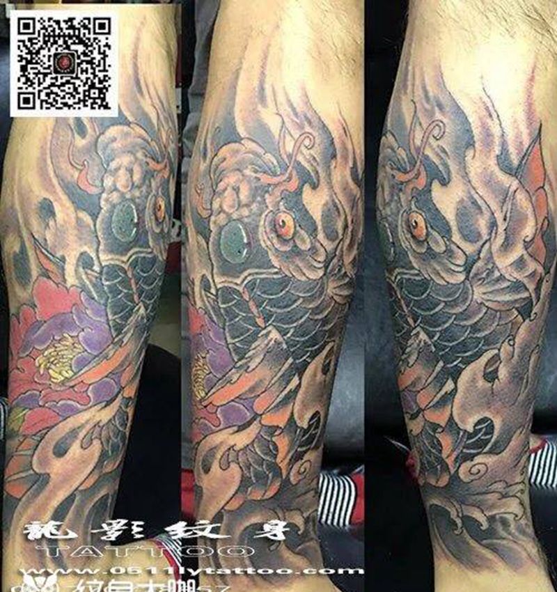 锦鲤牡丹小包腿纹身图片