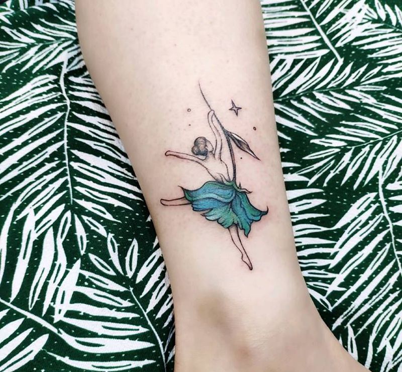 芭蕾女孩纹身图片_腿部水彩纹身图案