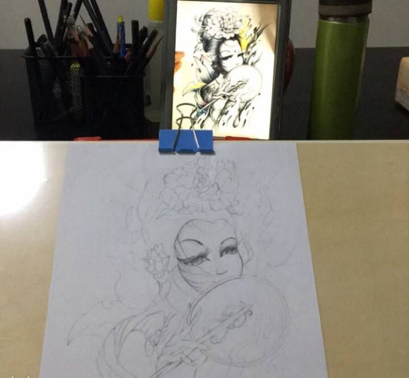 传统艺妓象神纹身图片