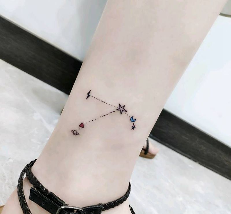 白羊座纹身图片_几何纹身图案