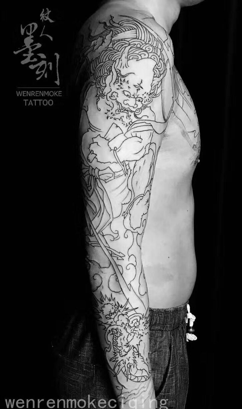 雷神花臂纹身图片