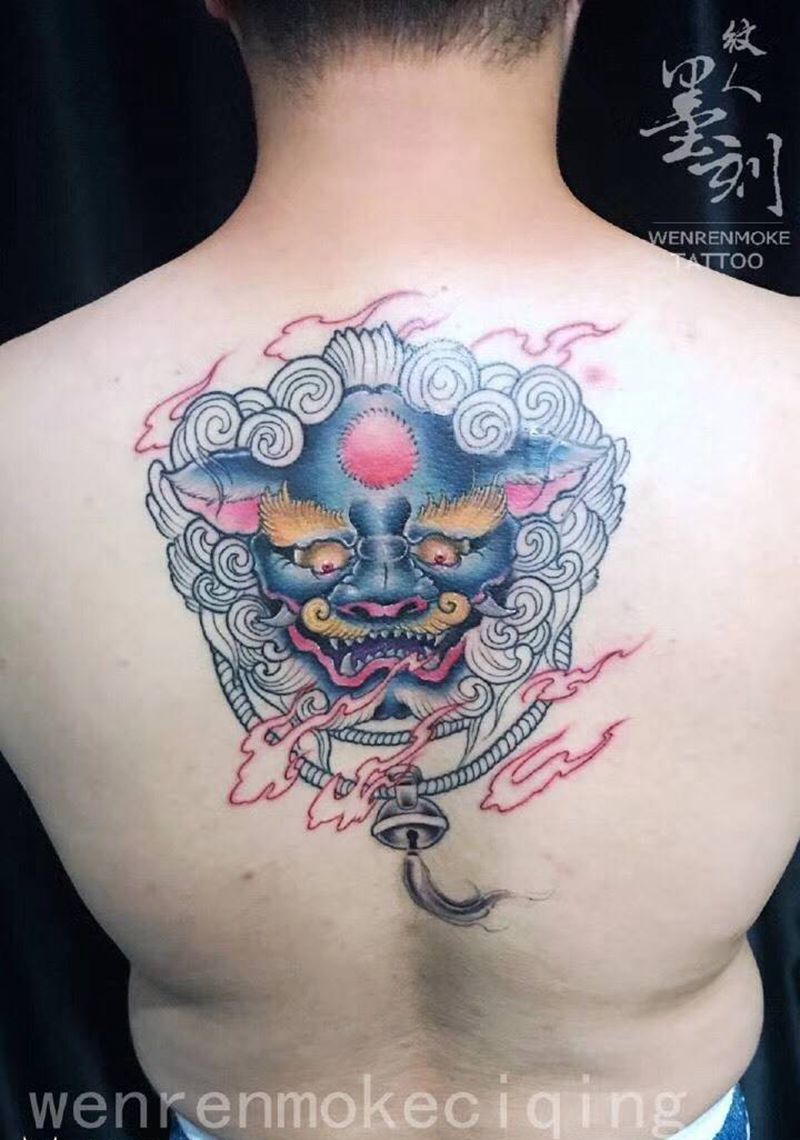 燕子与唐狮纹身图片