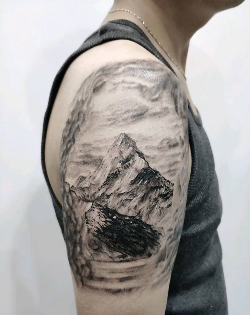 山峰纹身图片_欧美写实纹身图案