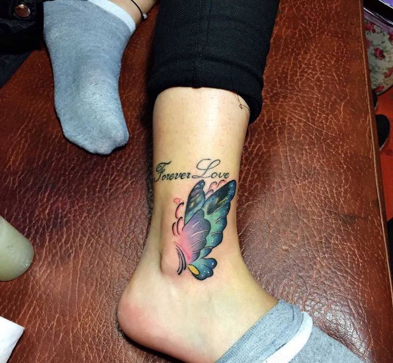 遮盖字母纹身图片