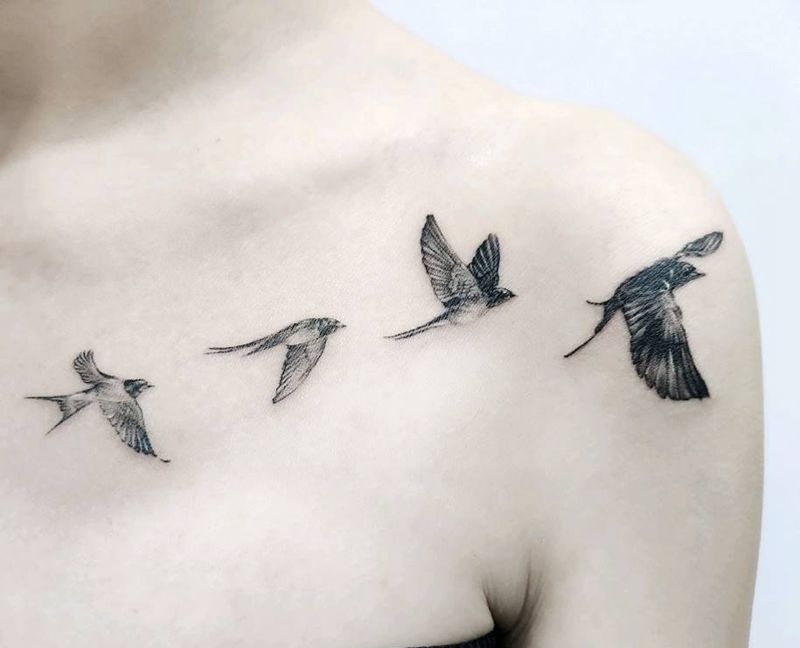 燕纹身图片_肩部欧美写实纹身图案