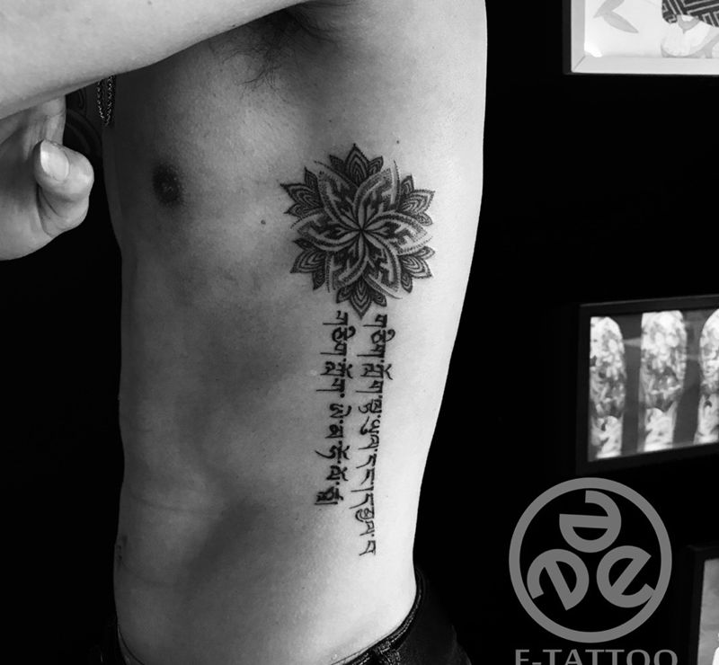 点刺梵花＋藏文：一念天堂一念地狱纹身图片