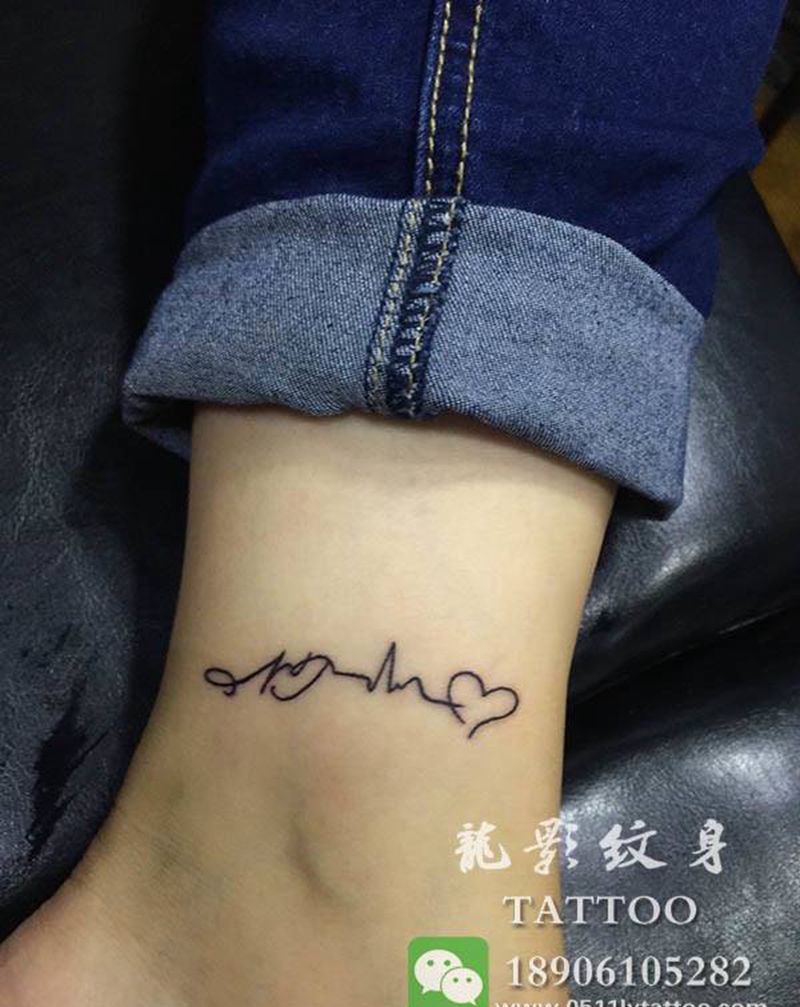 几个字母设计纹身图片