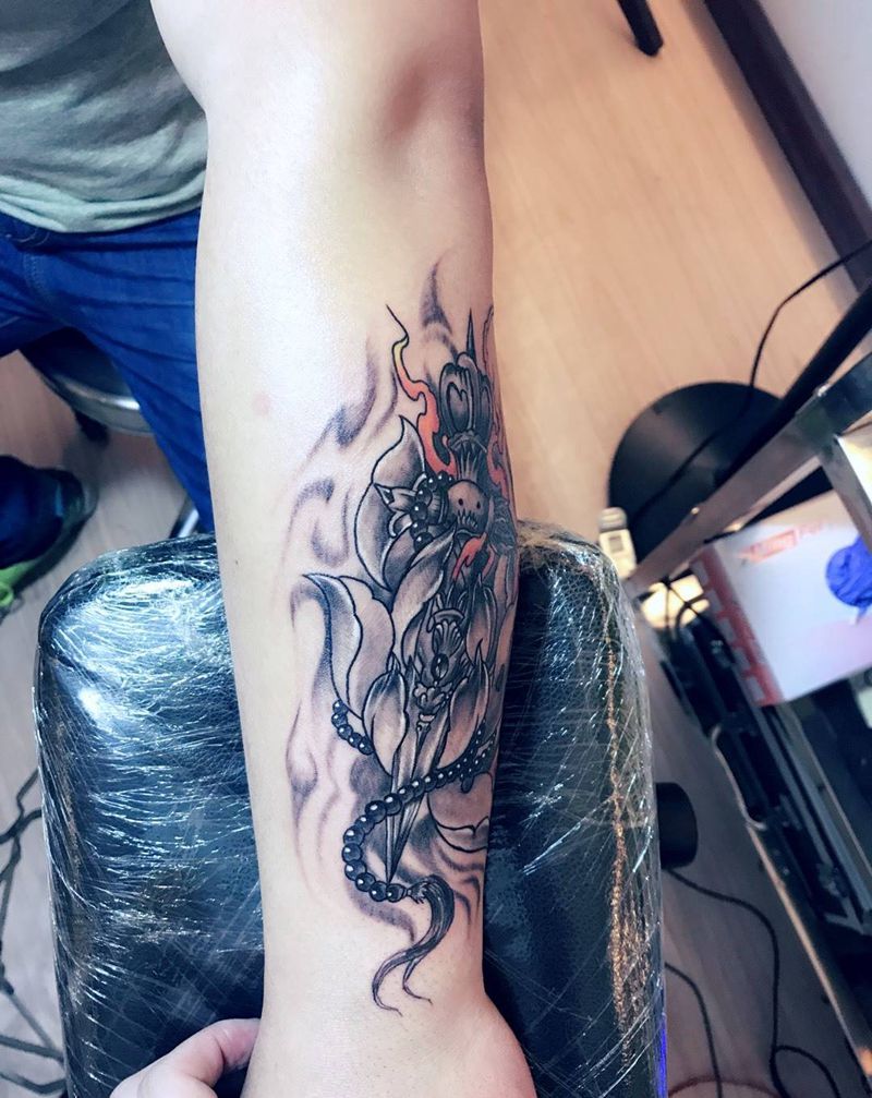 降魔杵纹身图片