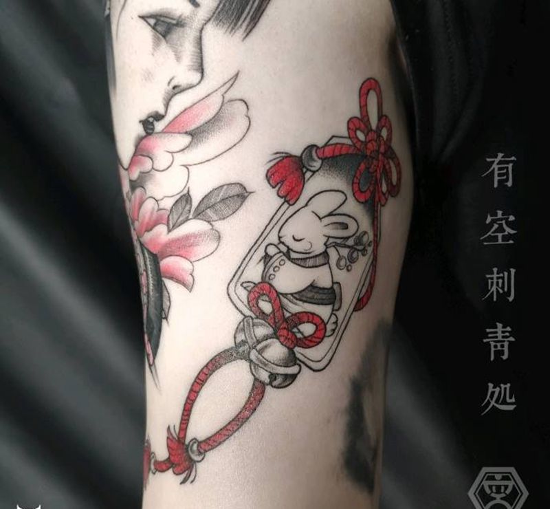 兔子御守纹身图片_手臂New School纹身图案