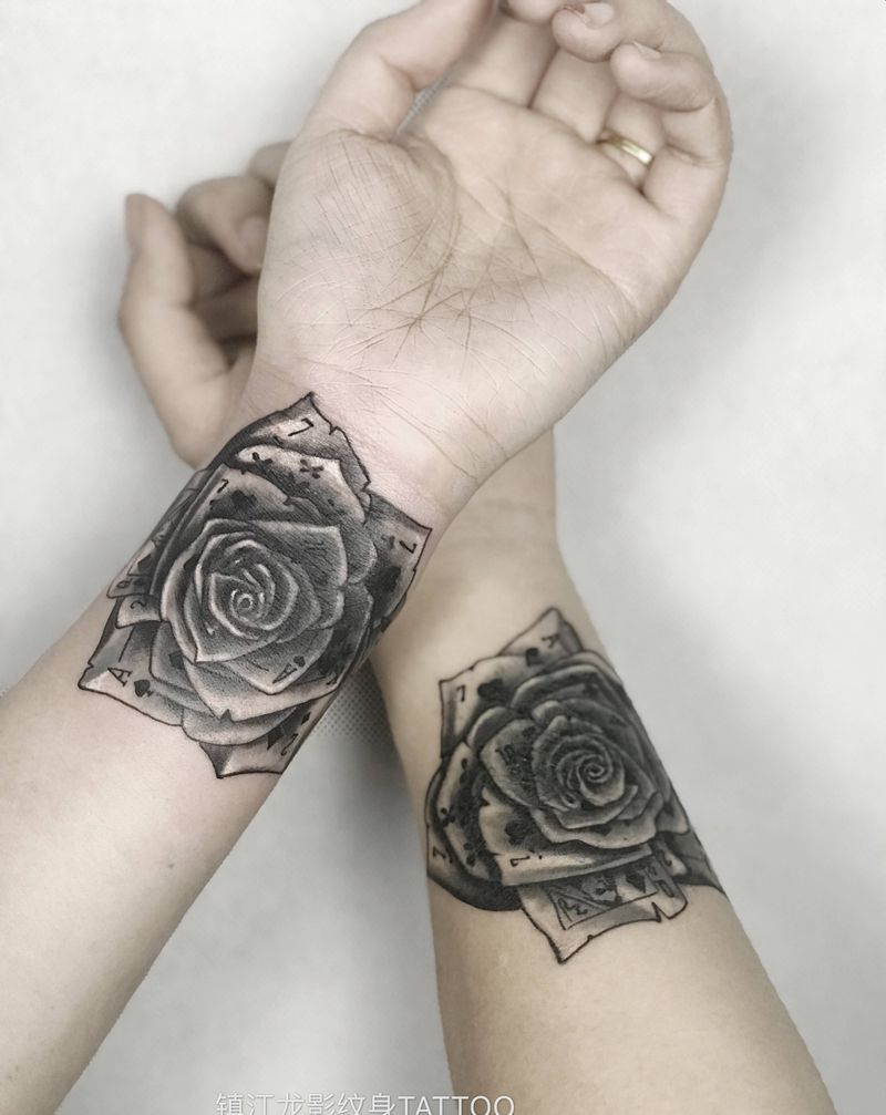情侣图纹身图片_手部纹身图案