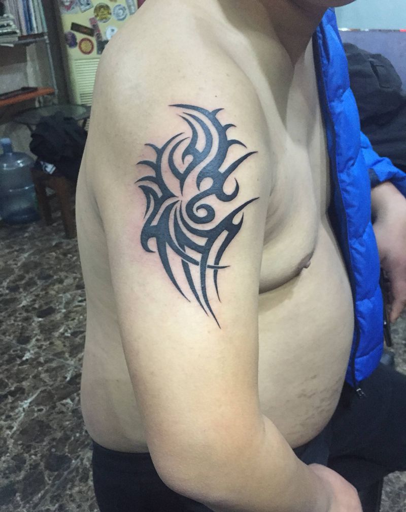 图腾纹身图片_肩部图腾纹身图案