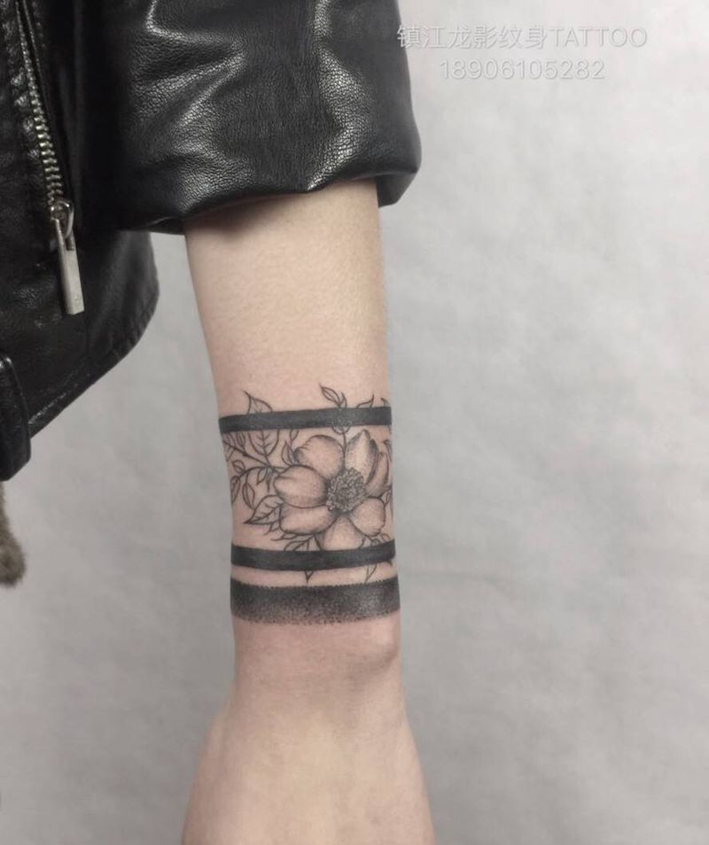 手环纹身图片_手部几何点刺纹身图案