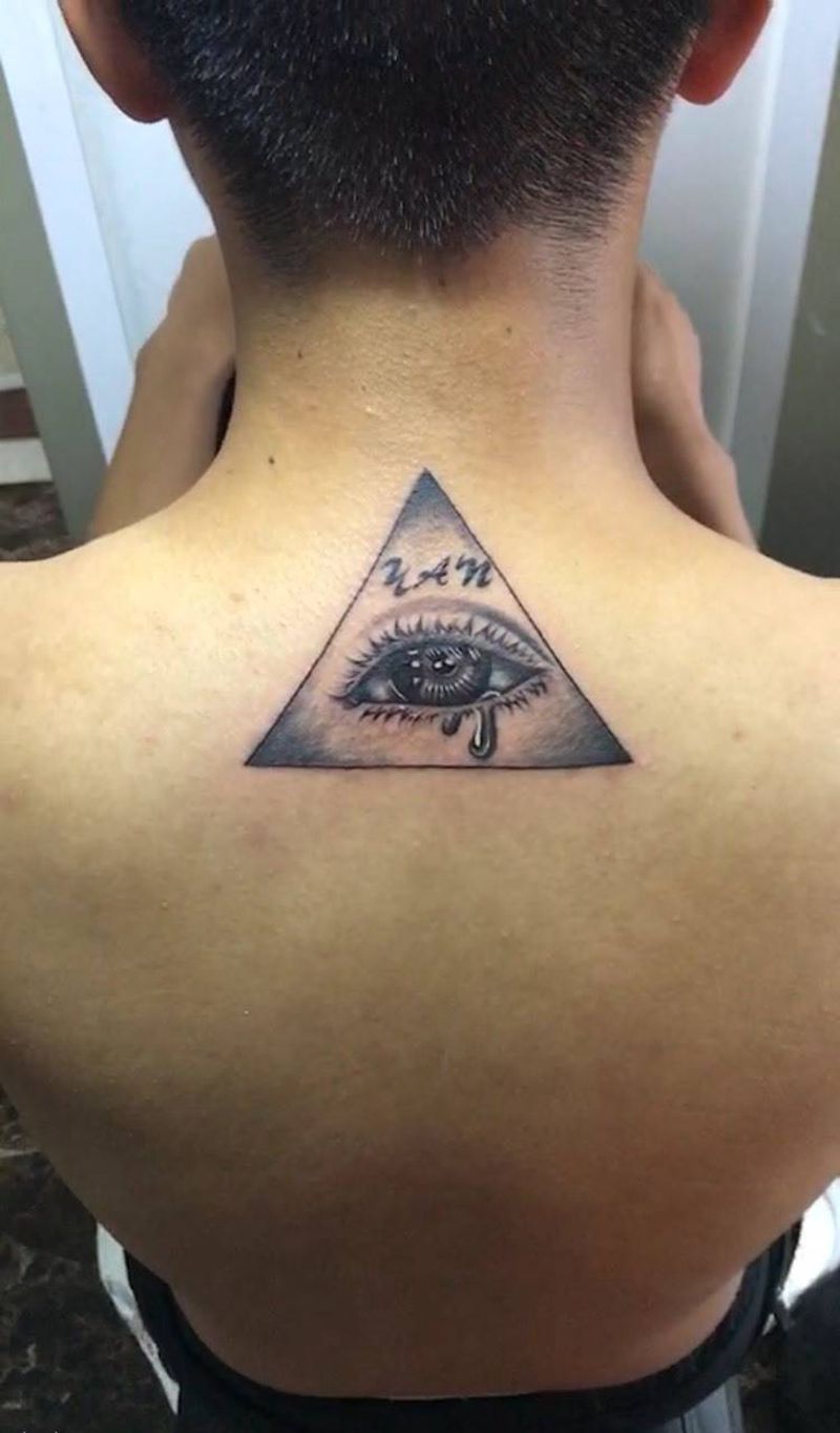 天使之眼纹身图片