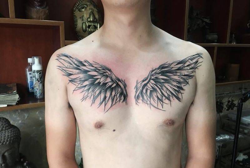 翅膀纹身图片
