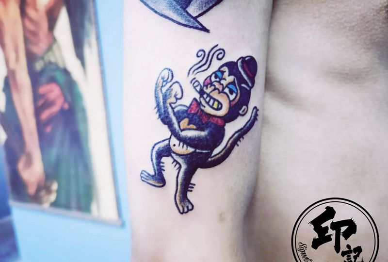 小猴子纹身图片_手臂Old School纹身图案