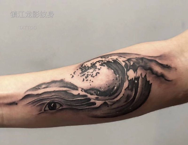 浪起来纹身图片
