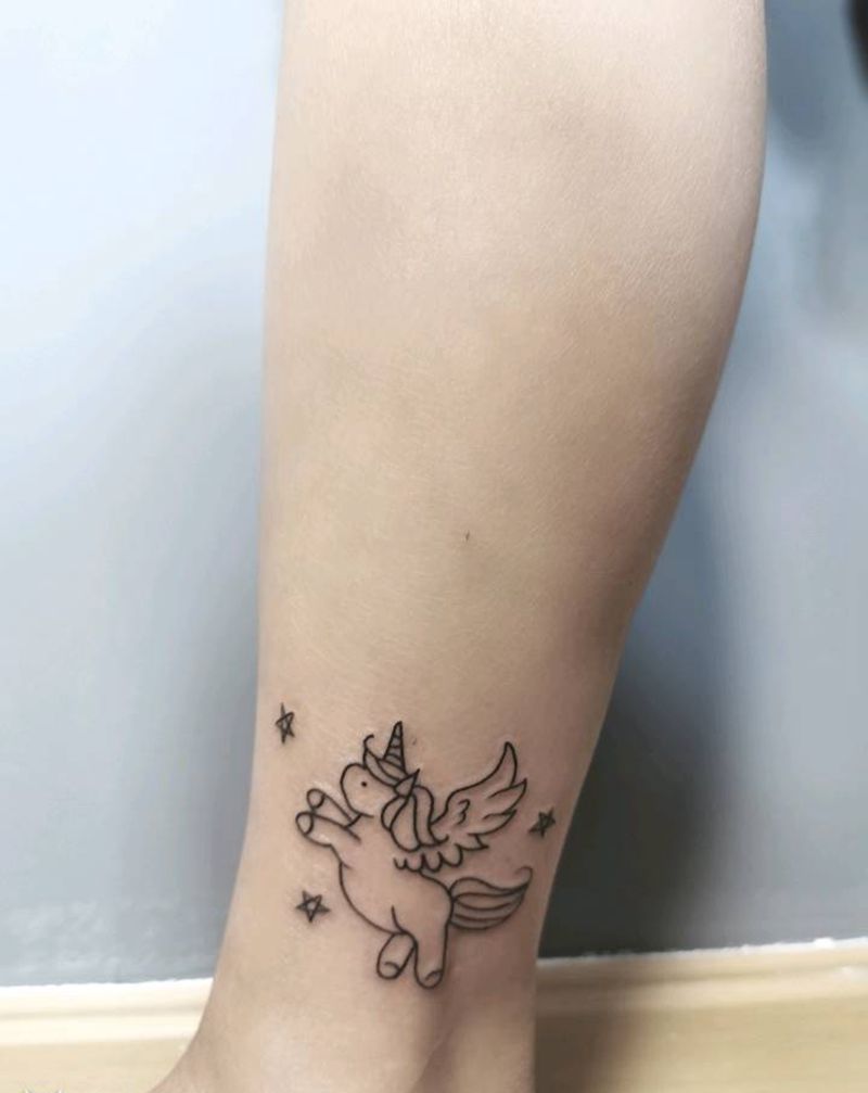 独角兽纹身图片_腿部纹身图案
