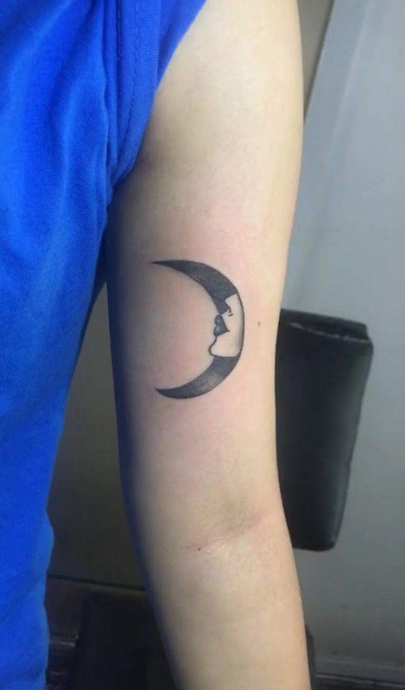 月美人纹身图片